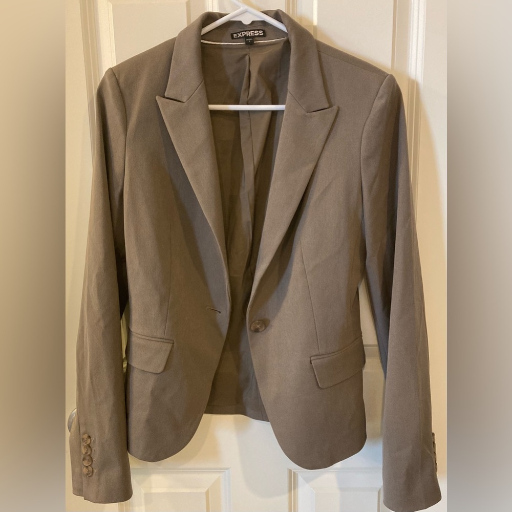 Express Editor Taupe Long Sleeve One-Button Blazer Suit Jacket Women’s Size 8